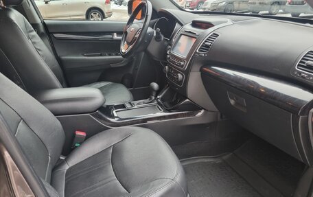 KIA Sorento II рестайлинг, 2015 год, 1 950 000 рублей, 10 фотография