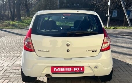 Renault Sandero I, 2013 год, 580 000 рублей, 5 фотография