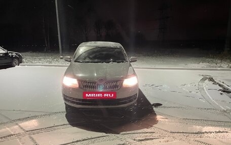 Skoda Rapid I, 2014 год, 930 000 рублей, 4 фотография