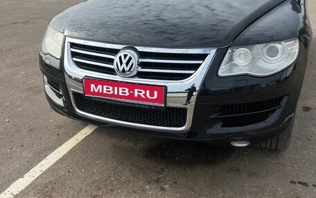 Volkswagen Touareg III, 2008 год, 1 150 000 рублей, 1 фотография