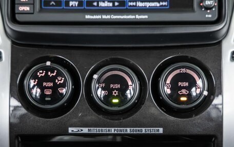 Mitsubishi Pajero Sport II рестайлинг, 2011 год, 2 288 000 рублей, 29 фотография