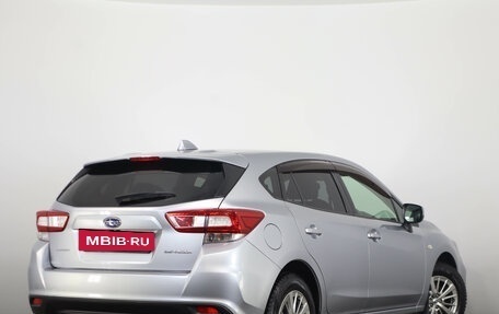 Subaru XV II, 2017 год, 1 489 000 рублей, 5 фотография