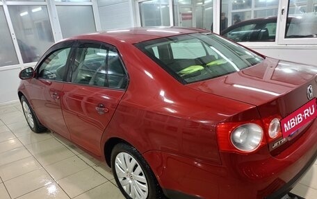 Volkswagen Jetta VI, 2010 год, 520 000 рублей, 4 фотография
