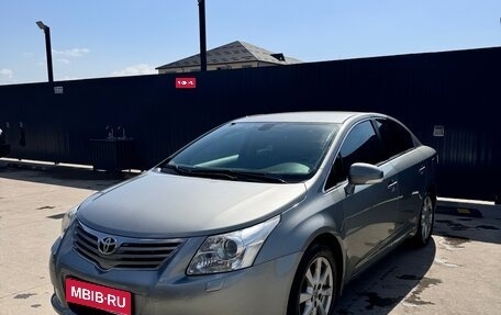 Toyota Avensis III рестайлинг, 2010 год, 1 200 000 рублей, 1 фотография