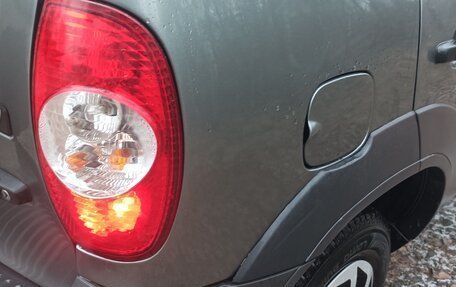 Chevrolet Niva I рестайлинг, 2012 год, 510 000 рублей, 8 фотография