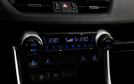 Toyota RAV4, 2022 год, 3 799 000 рублей, 17 фотография