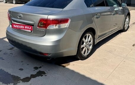 Toyota Avensis III рестайлинг, 2010 год, 1 200 000 рублей, 4 фотография