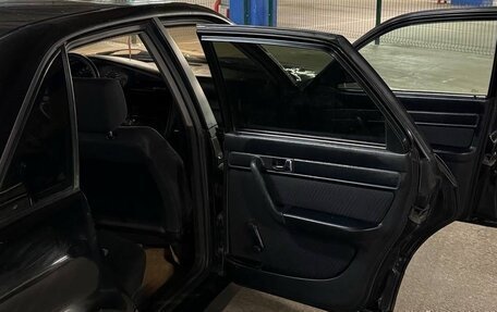 Audi A6, 1995 год, 270 000 рублей, 13 фотография