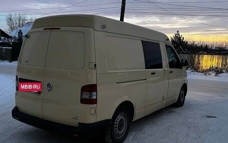 Volkswagen Transporter T6 рестайлинг, 2016 год, 1 300 000 рублей, 6 фотография