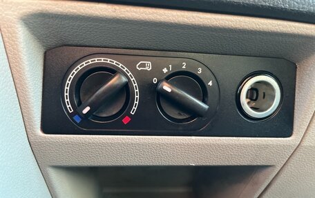 Volkswagen Transporter T6 рестайлинг, 2016 год, 1 300 000 рублей, 12 фотография