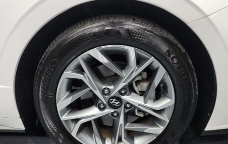 Hyundai Sonata VIII, 2022 год, 2 220 000 рублей, 5 фотография