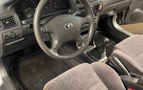 Toyota Corolla, 2001 год, 260 000 рублей, 10 фотография