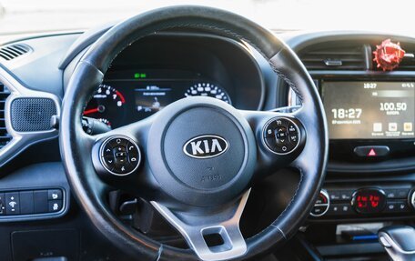 KIA Soul III, 2021 год, 2 300 000 рублей, 17 фотография