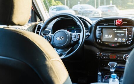 KIA Soul III, 2021 год, 2 300 000 рублей, 31 фотография