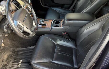 Chrysler 300C II, 2012 год, 1 700 000 рублей, 6 фотография