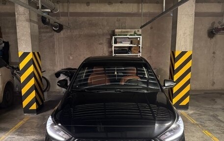 Hyundai Solaris II рестайлинг, 2017 год, 1 600 000 рублей, 1 фотография