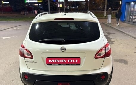 Nissan Qashqai, 2011 год, 1 000 000 рублей, 2 фотография