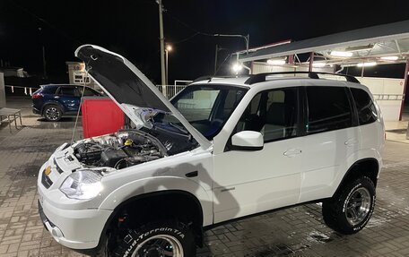 Chevrolet Niva I рестайлинг, 2012 год, 700 000 рублей, 11 фотография