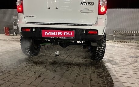 Chevrolet Niva I рестайлинг, 2012 год, 700 000 рублей, 5 фотография