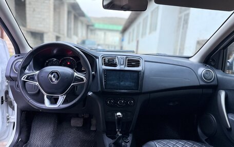 Renault Logan II, 2019 год, 600 000 рублей, 8 фотография