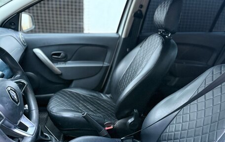 Renault Logan II, 2019 год, 600 000 рублей, 7 фотография