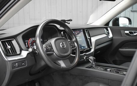 Volvo XC60 II, 2019 год, 2 999 999 рублей, 18 фотография