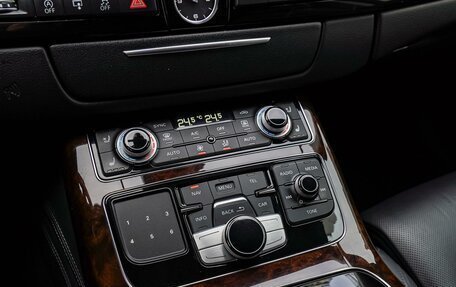 Audi A8, 2014 год, 1 970 000 рублей, 16 фотография