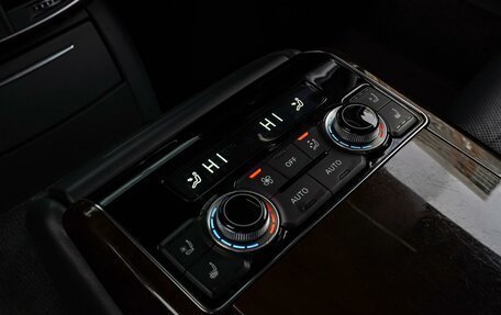 Audi A8, 2014 год, 1 970 000 рублей, 26 фотография