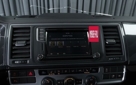 Volkswagen Multivan T6 рестайлинг, 2019 год, 5 460 000 рублей, 14 фотография