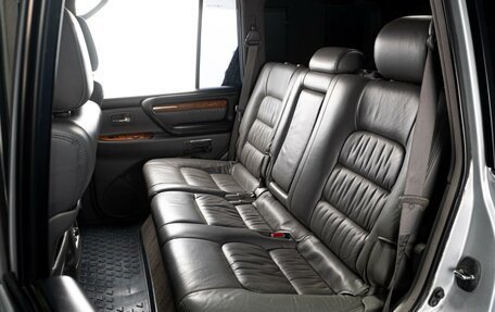 Lexus LX II, 2005 год, 1 999 000 рублей, 10 фотография