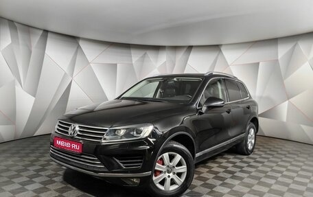 Volkswagen Touareg III, 2015 год, 2 497 000 рублей, 1 фотография