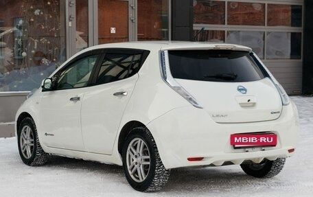 Nissan Leaf I, 2011 год, 565 000 рублей, 7 фотография