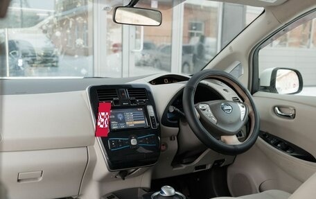 Nissan Leaf I, 2011 год, 565 000 рублей, 10 фотография