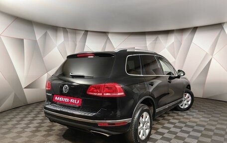 Volkswagen Touareg III, 2015 год, 2 497 000 рублей, 2 фотография