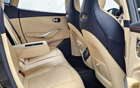 Aston Martin DBX I, 2023 год, 19 000 000 рублей, 13 фотография