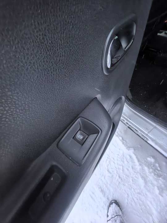 Renault Sandero II рестайлинг, 2019 год, 1 150 000 рублей, 12 фотография