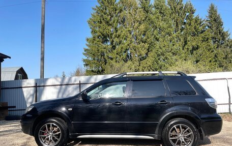 Mitsubishi Outlander III рестайлинг 3, 2006 год, 550 000 рублей, 4 фотография