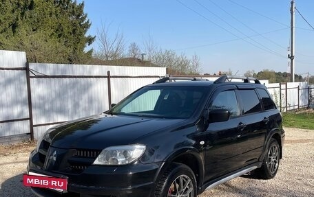 Mitsubishi Outlander III рестайлинг 3, 2006 год, 550 000 рублей, 3 фотография