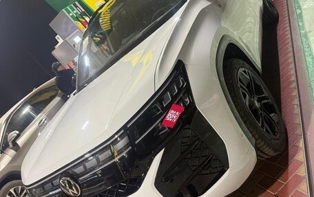 Volkswagen Teramont, 2025 год, 6 300 000 рублей, 10 фотография