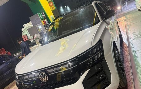 Volkswagen Teramont, 2025 год, 6 300 000 рублей, 17 фотография