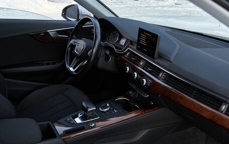 Audi A4, 2015 год, 1 944 000 рублей, 6 фотография