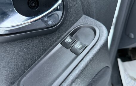 Nissan Terrano III, 2018 год, 1 399 000 рублей, 15 фотография