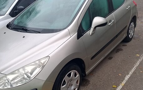 Peugeot 308 II, 2008 год, 490 000 рублей, 2 фотография