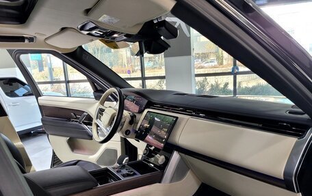 Land Rover Range Rover IV рестайлинг, 2024 год, 18 200 012 рублей, 12 фотография