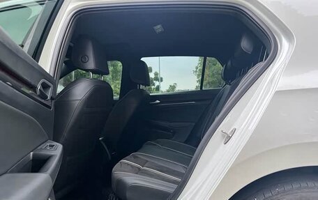 Volkswagen Golf VIII, 2022 год, 1 438 003 рублей, 16 фотография