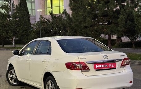 Toyota Corolla, 2011 год, 1 050 000 рублей, 4 фотография