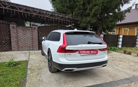 Volvo V90 Cross Country I рестайлинг, 2020 год, 3 750 000 рублей, 3 фотография