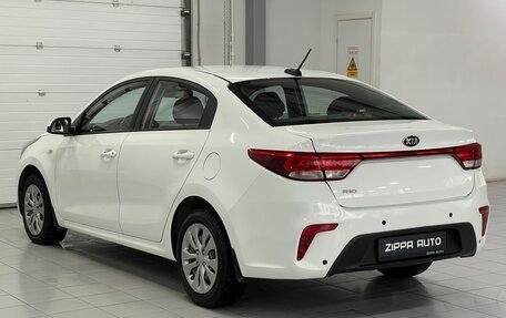 KIA Rio IV, 2018 год, 999 000 рублей, 6 фотография