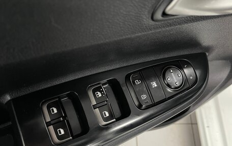 KIA Rio IV, 2018 год, 999 000 рублей, 18 фотография