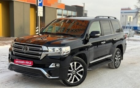 Toyota Land Cruiser 200, 2016 год, 6 750 000 рублей, 9 фотография